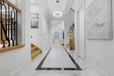 732 W Shore Boulevard • Pickering, ON photo 5