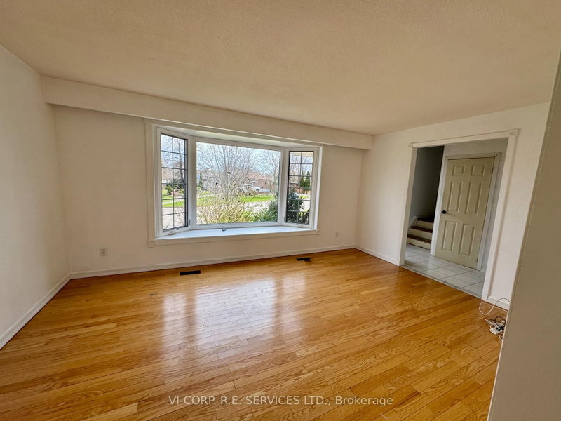 156 Gladstone Avenue