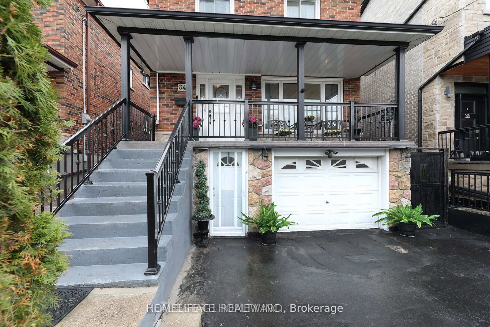 UPPER-34 Mystic Avenue, Toronto, ON