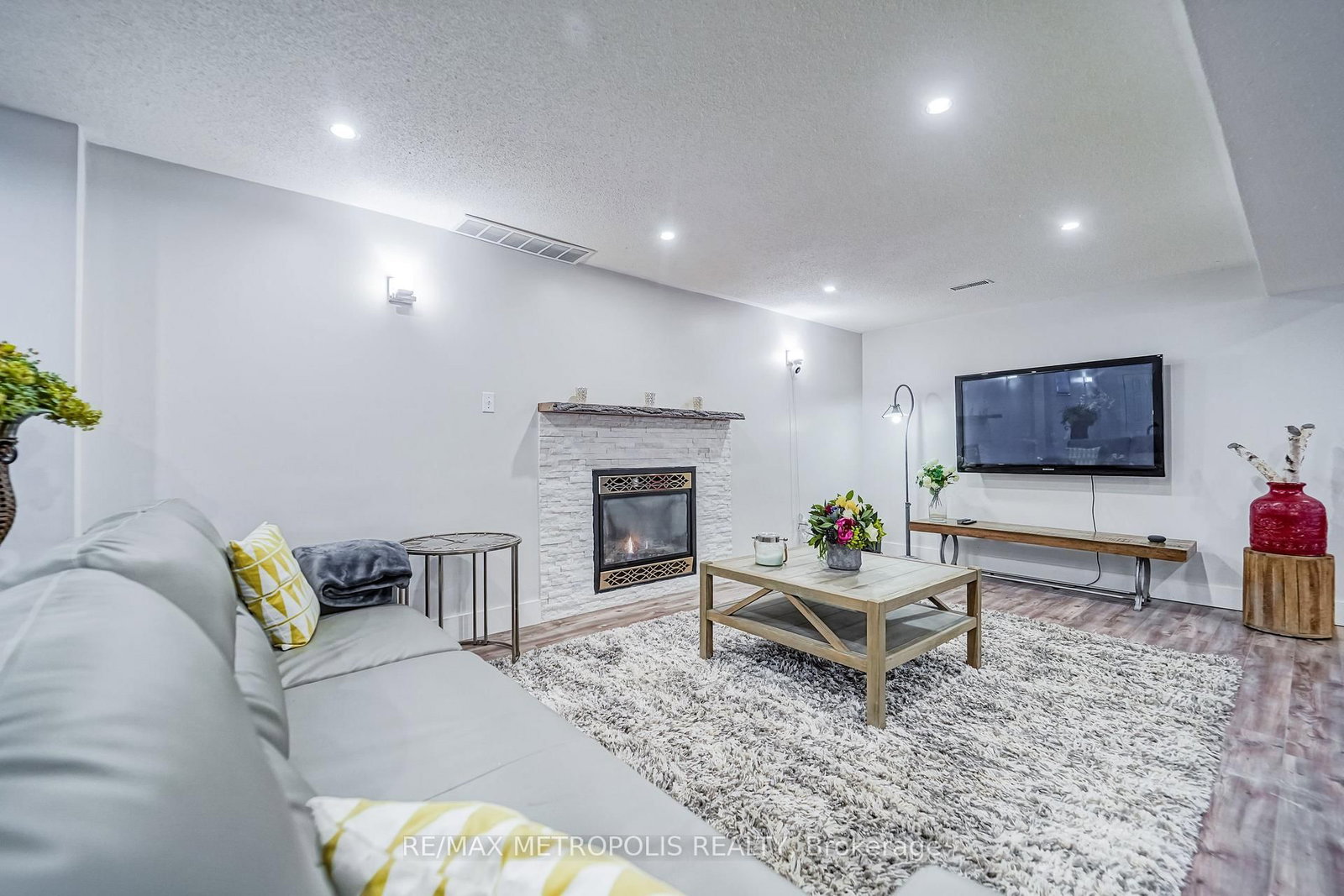 37 Bennett Road • Toronto, ON photo 31