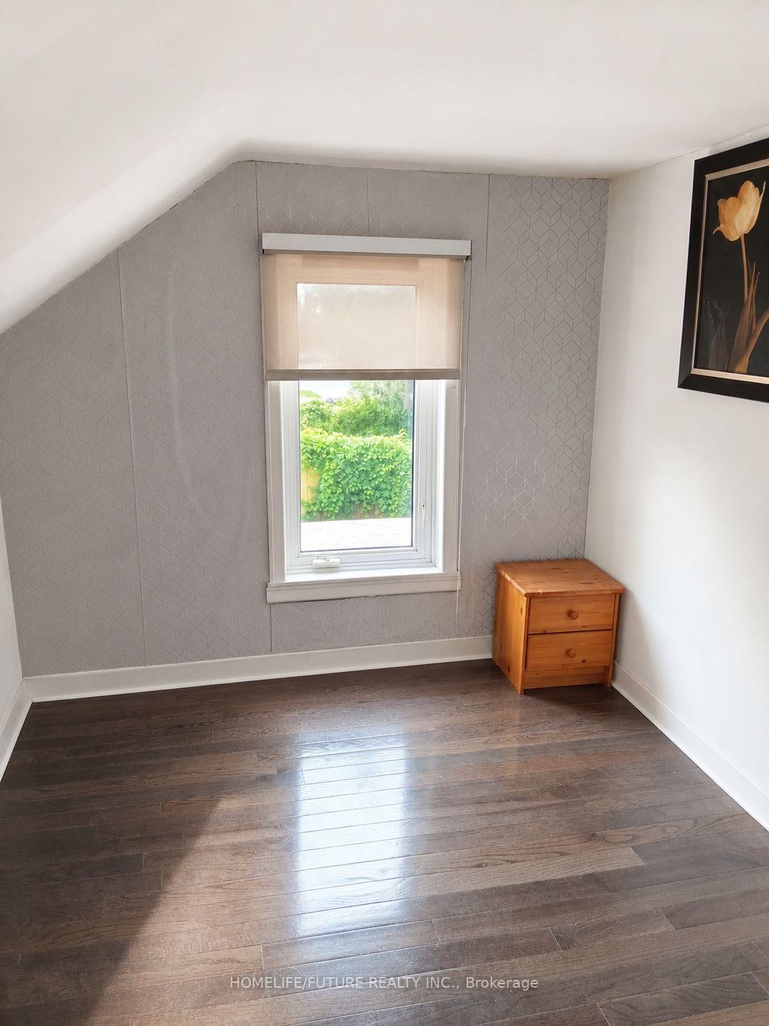 212 Court Street • Oshawa, ON photo 8