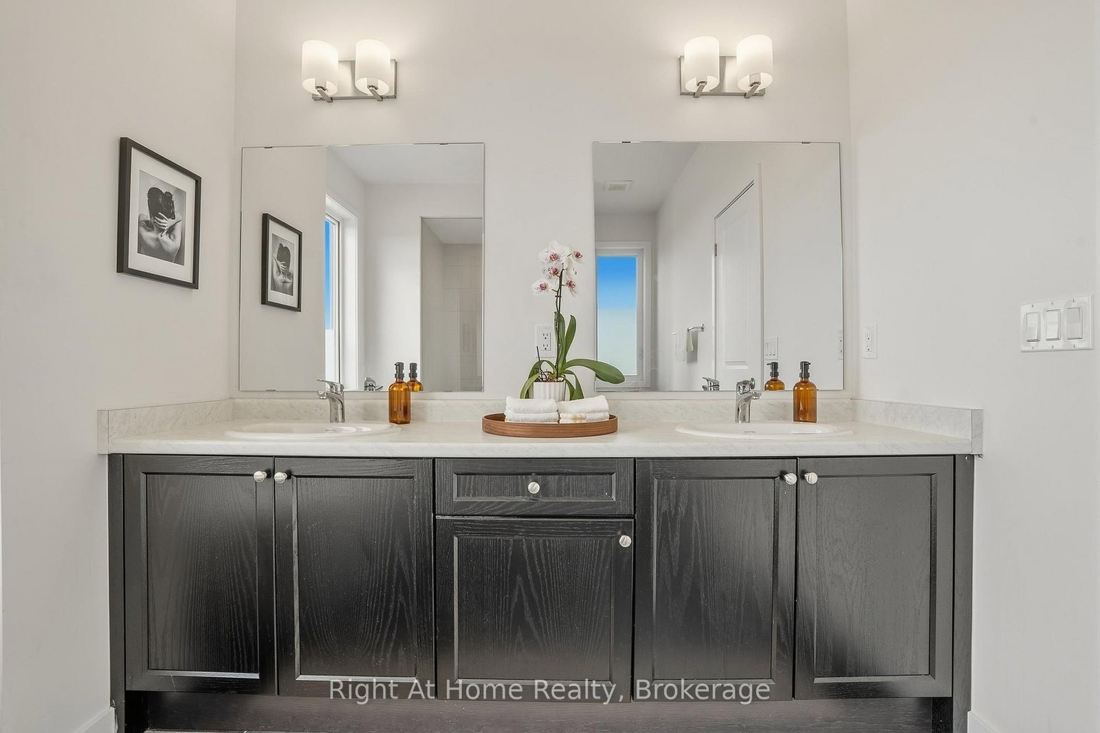 2324 Verne Bowen Street • Oshawa, ON photo 23