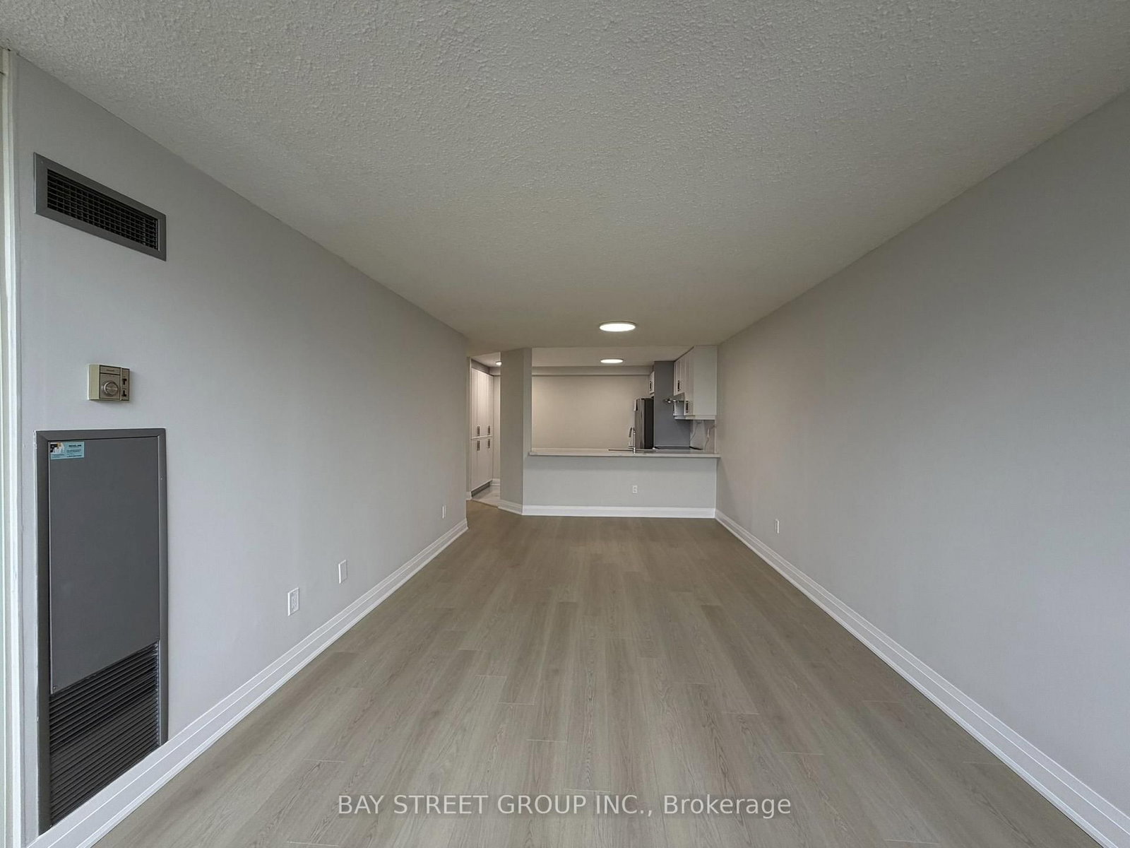 300 Alton Towers Circle • #807 • Toronto, ON photo 10