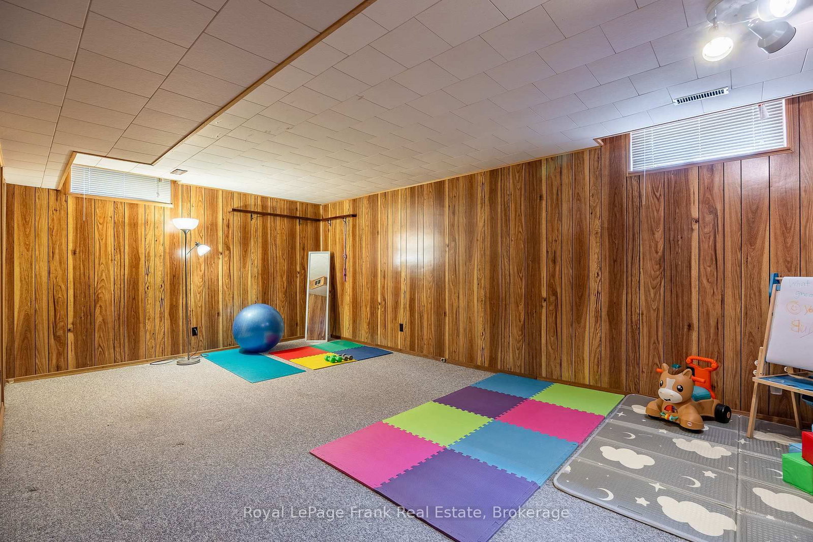 560 Reynolds Street • Whitby, ON photo 28