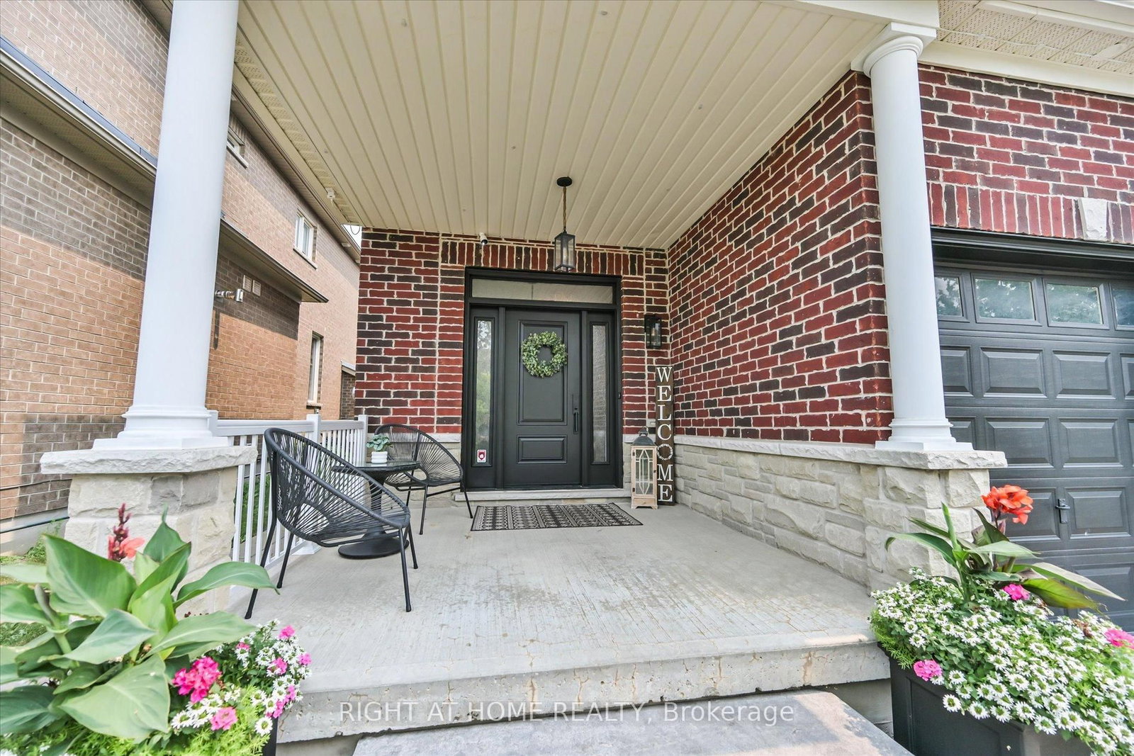 1259 Aldsworth Crescent • Oshawa, ON photo 4