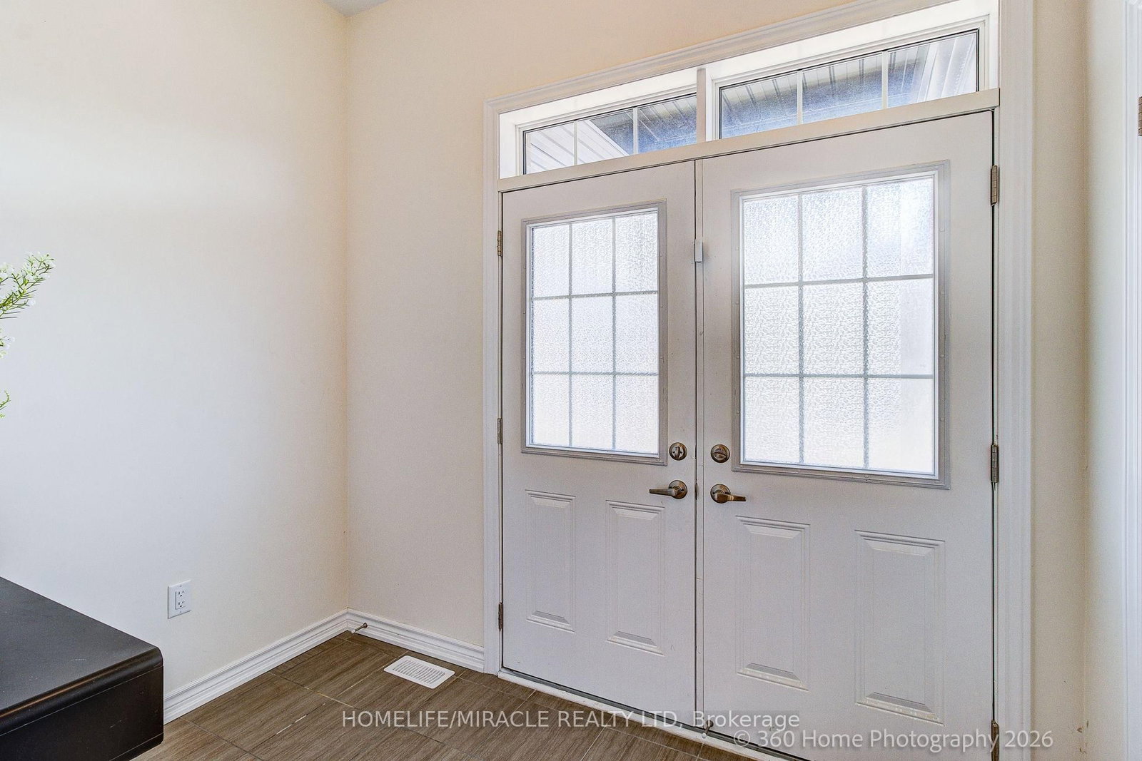2528 Athena Path • Pickering, ON photo 11