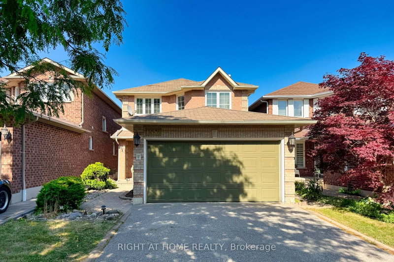 1552 Otonabee Dr, Pickering, Ontario