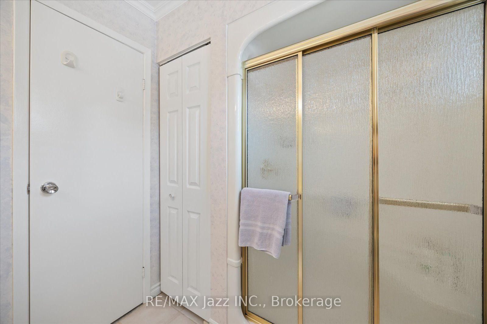 38 Trinity Crescent • Whitby, ON photo 29