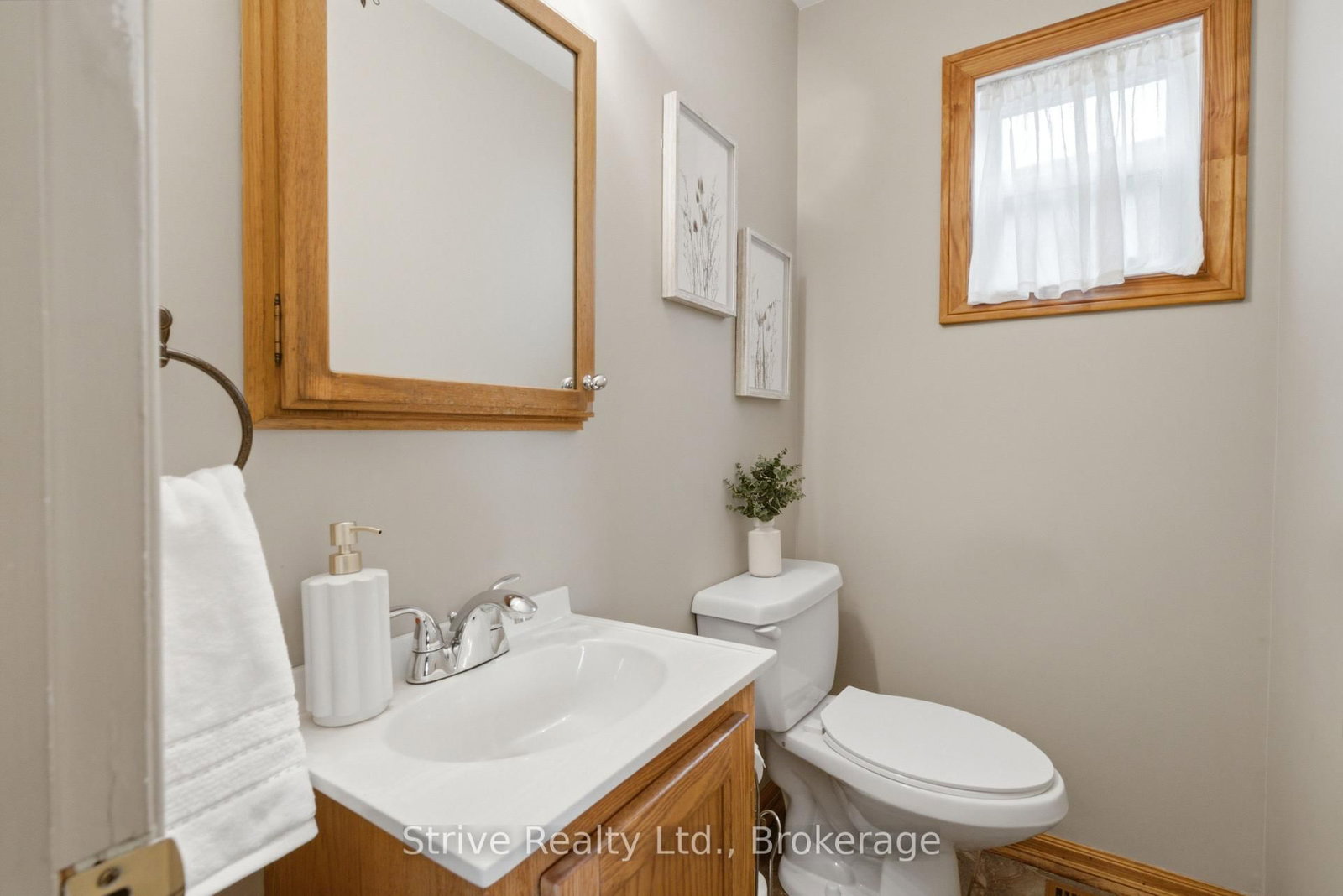3 Gillbank Crescent • Toronto, ON photo 14