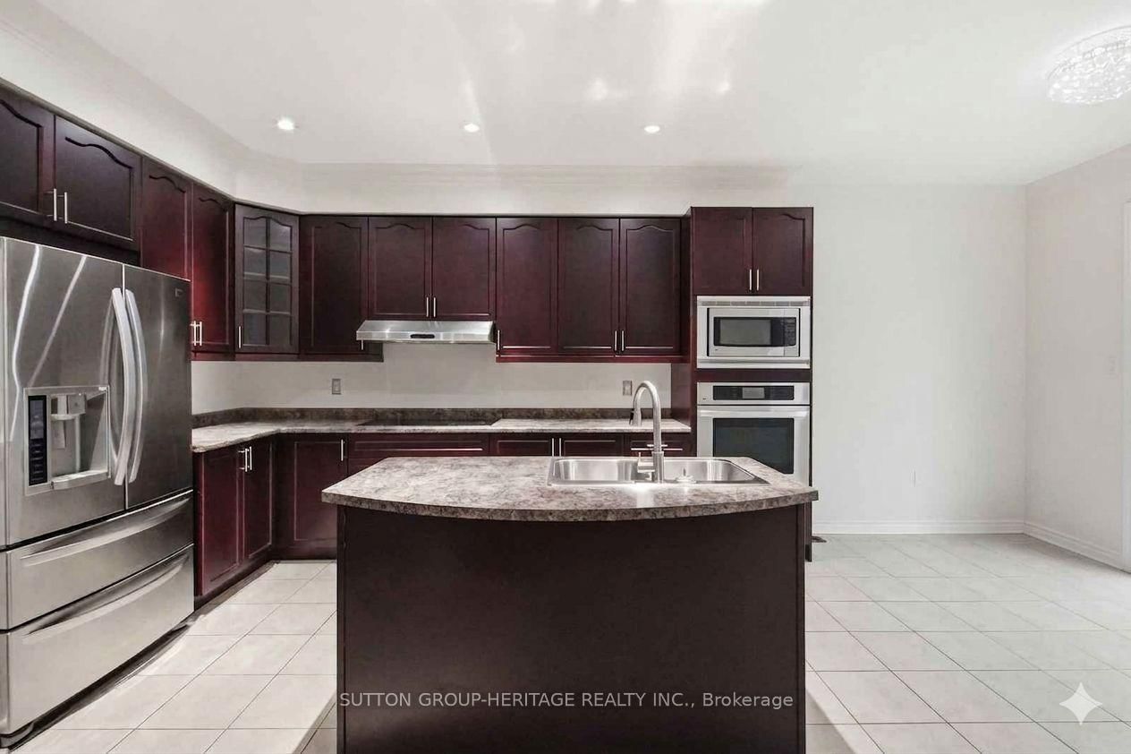 16 Shrewsbury Drive • Whitby, ON photo 15