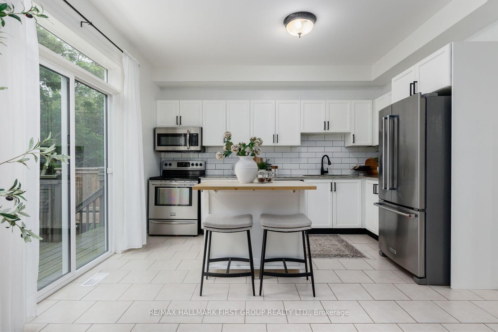 44 Milligan Street • Clarington, ON photo 15
