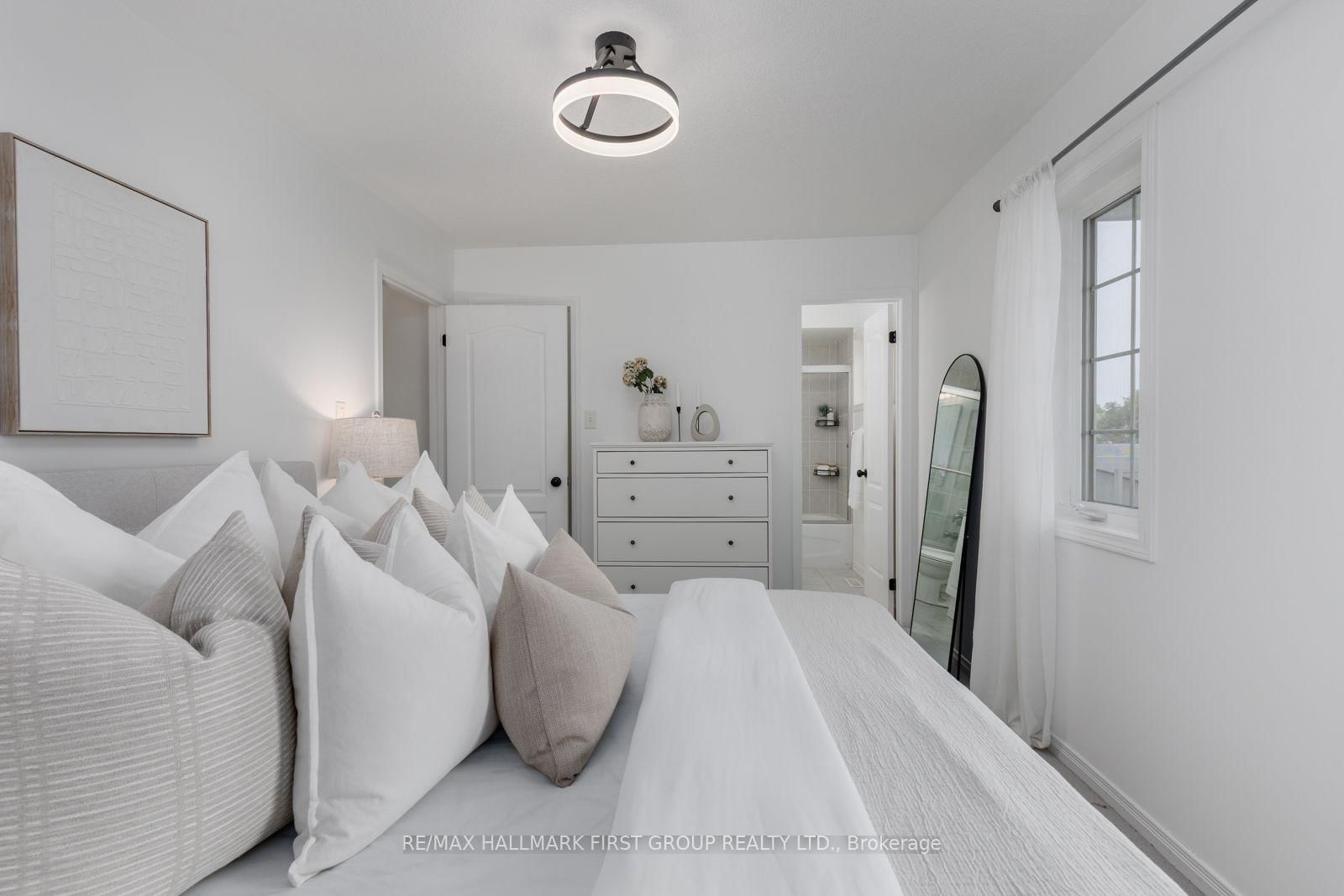 44 Milligan Street • Clarington, ON photo 22