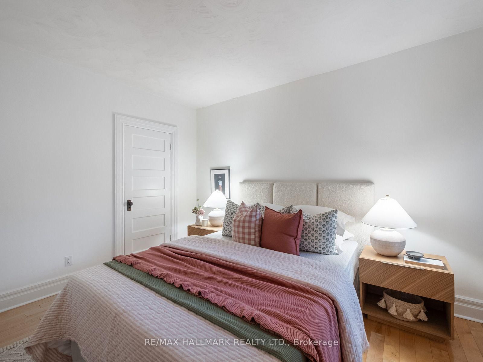 80 Winnifred Avenue • Toronto, ON photo 25