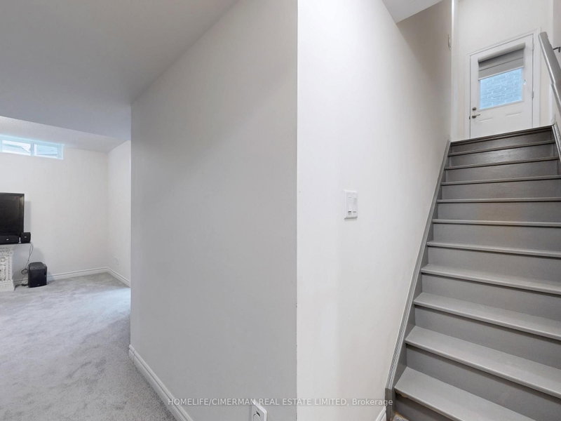 16 Morningstar Avenue