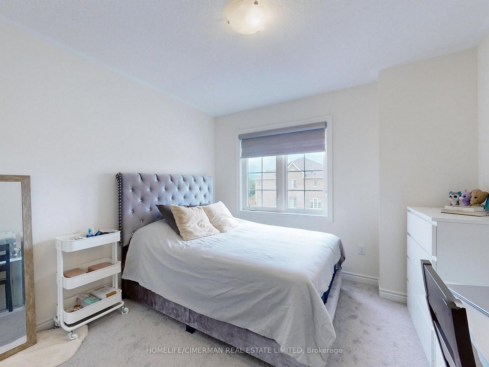 16 Morningstar Avenue • Whitby, ON photo 5
