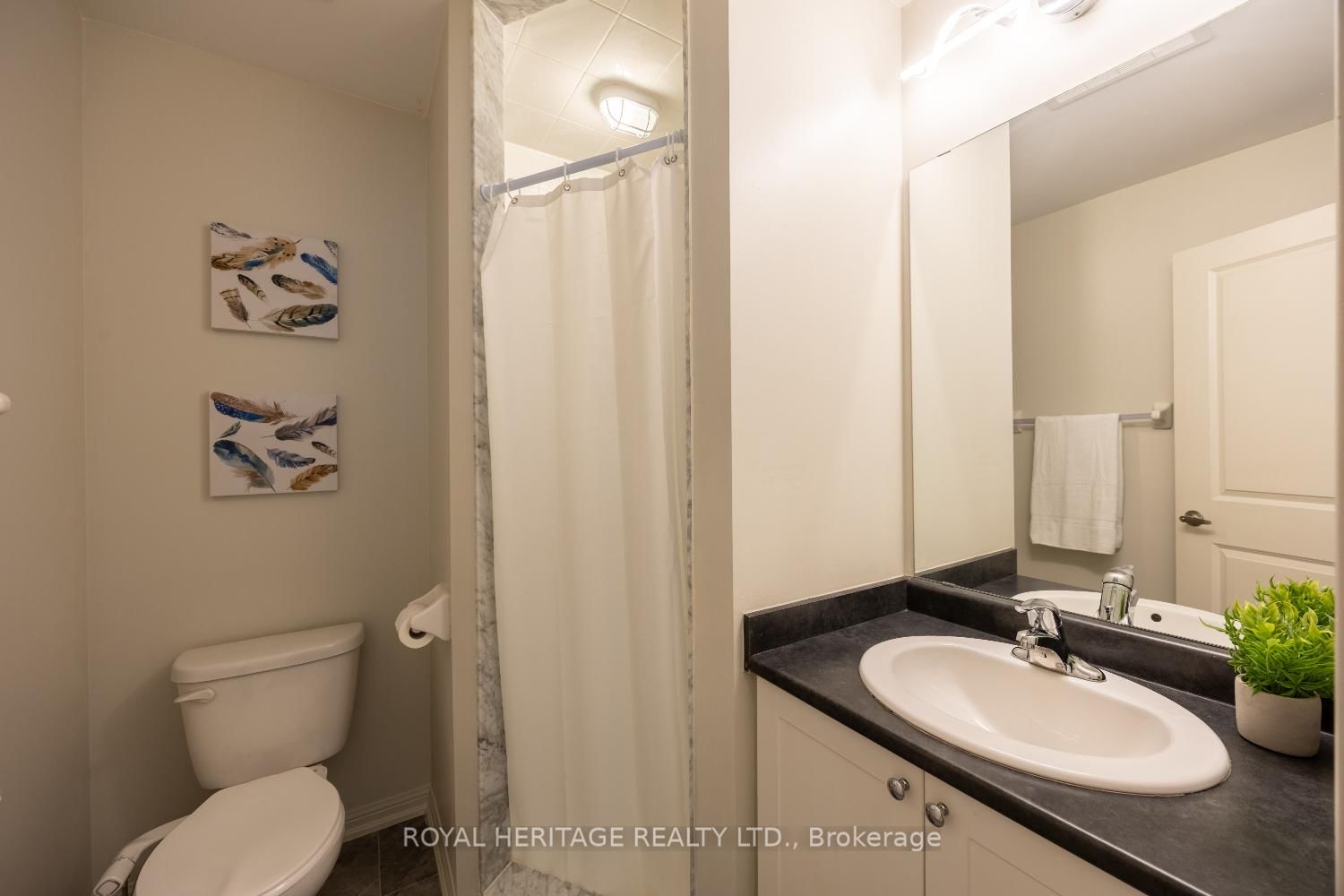 80 Aspen Springs Drive • #220 • Clarington, ON photo 12