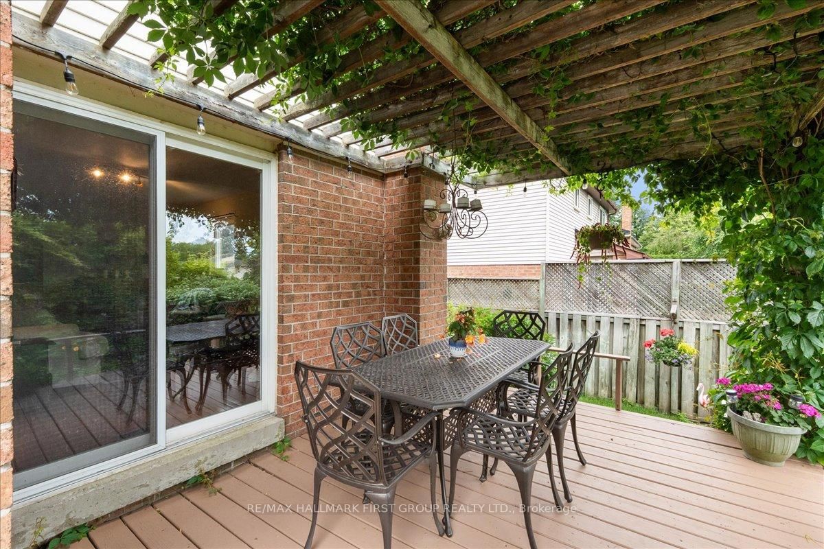 1276 Maple Ridge Drive • Pickering, ON photo 31