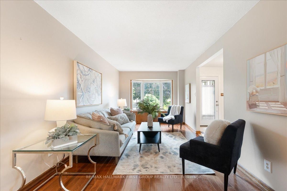 1276 Maple Ridge Drive • Pickering, ON photo 4