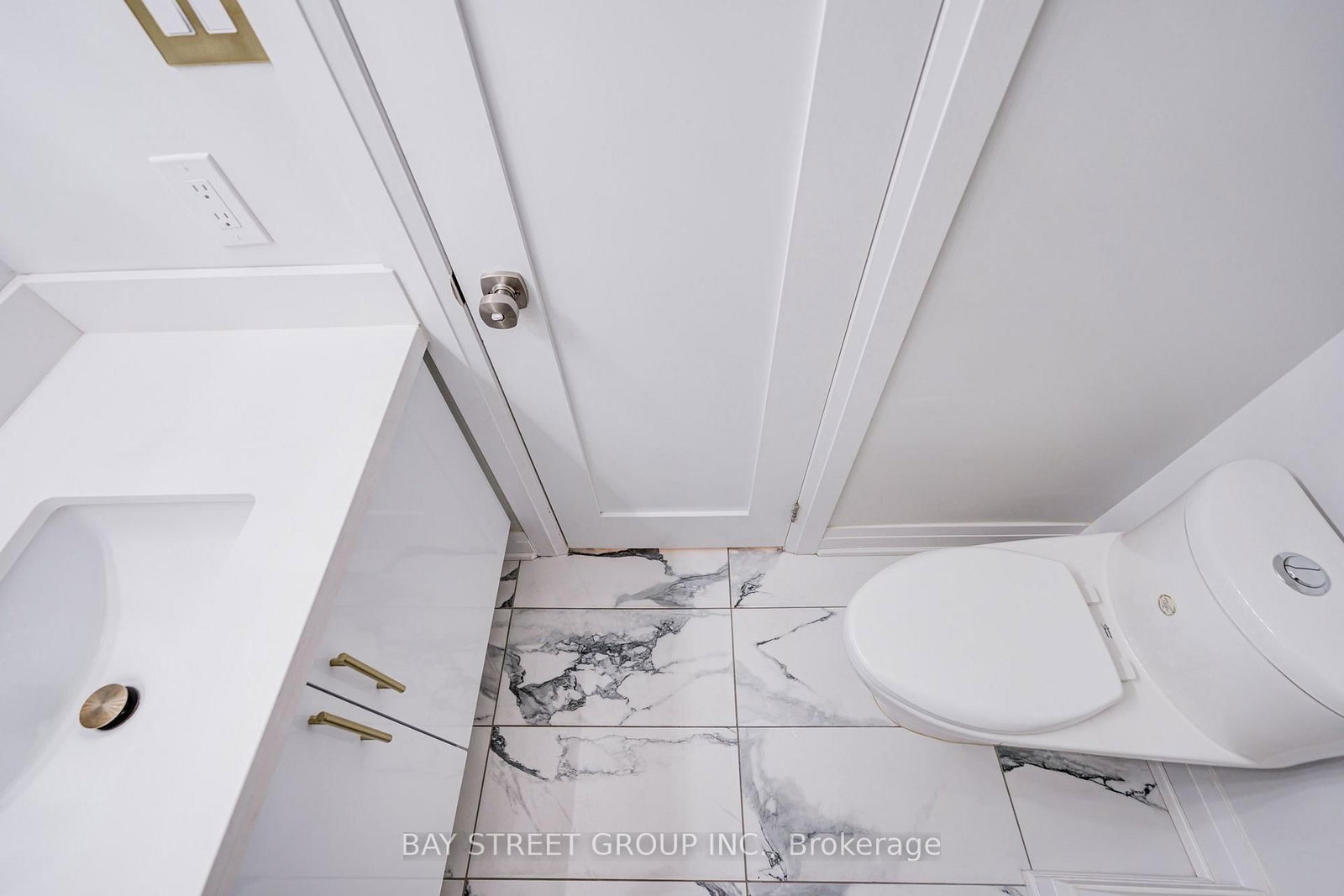 47 Becca Hall Trail • Toronto, ON photo 8