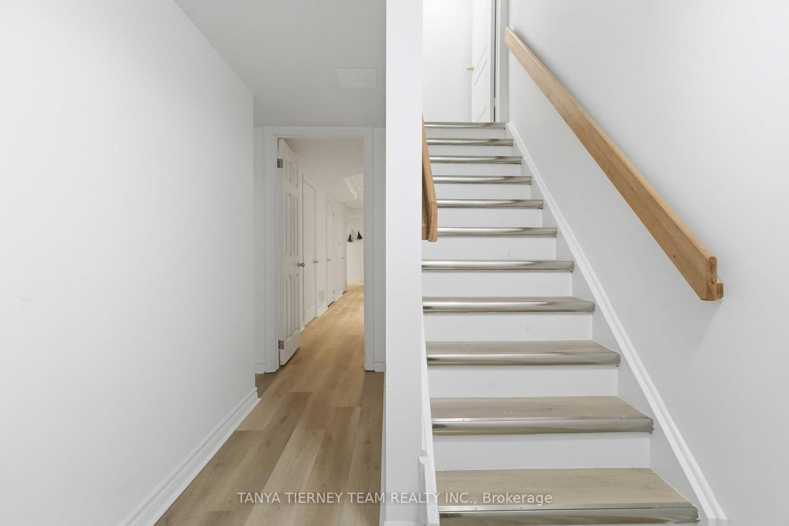 96 Robideau Place • Whitby, ON photo 38
