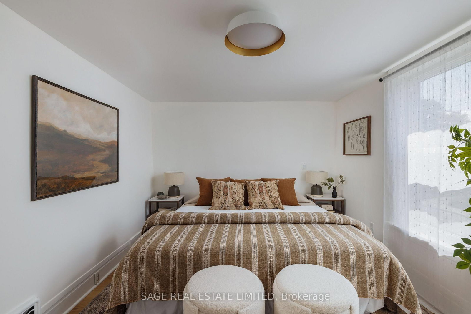 250 Springdale Boulevard • Toronto, ON photo 32