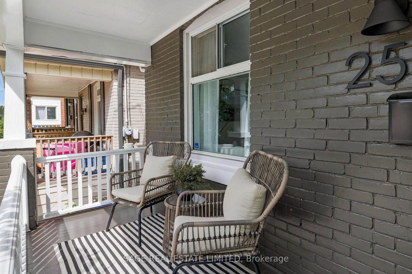 250 Springdale Boulevard • Toronto, ON photo 5