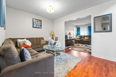 164 Dewell Crescent • Clarington, ON photo 9