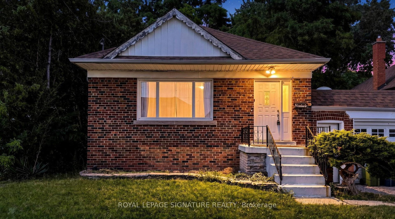 Property at 14 Valdane