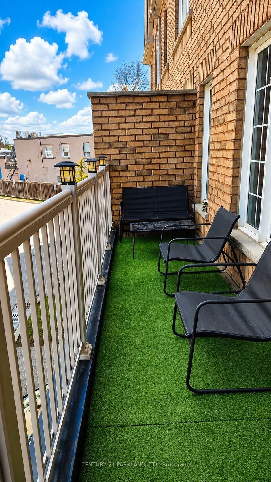 52 Ignatius Lane • Toronto, ON photo 9