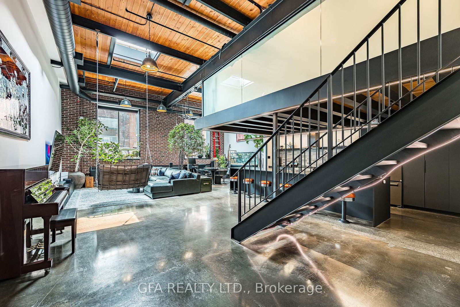 Property at 326 Carlaw