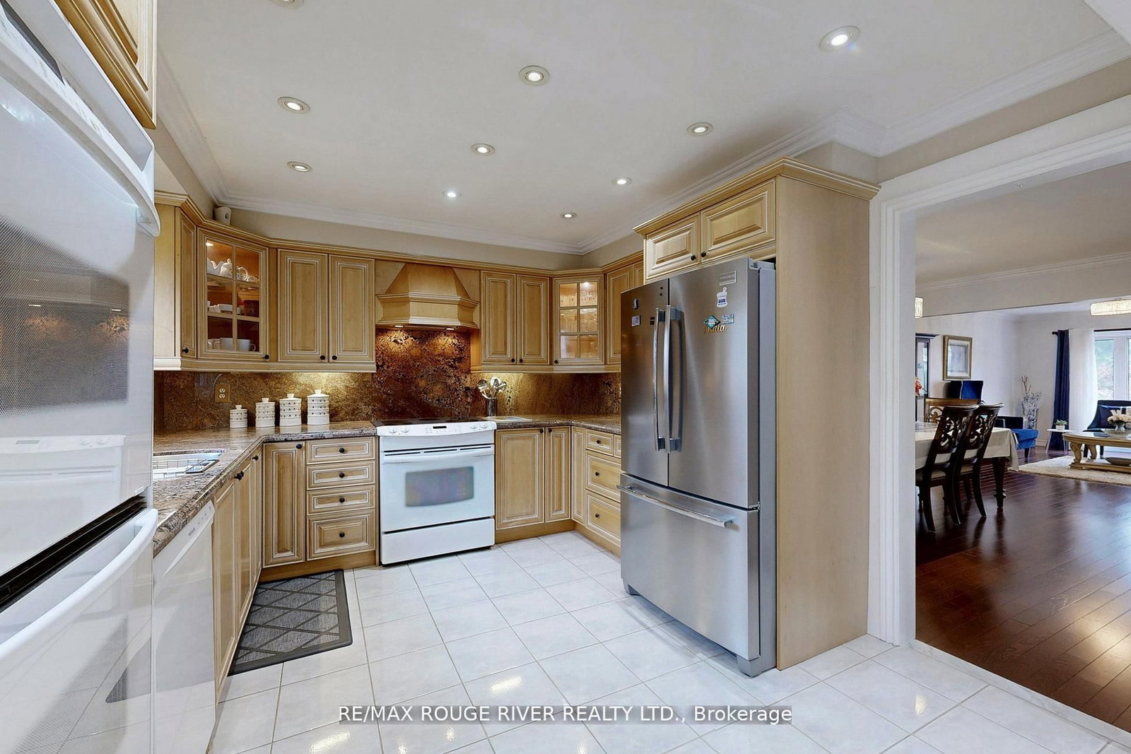45 Rotherglen Road N • Ajax, ON photo 12