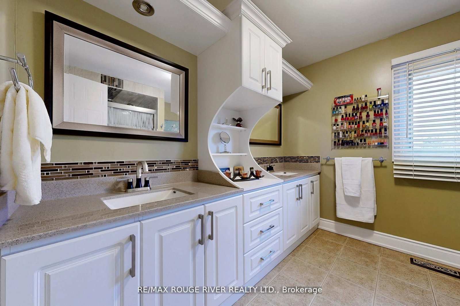 45 Rotherglen Road N • Ajax, ON photo 32