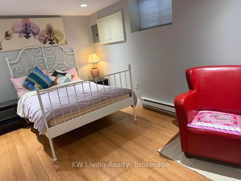 RM - 1097 Warden Avenue
