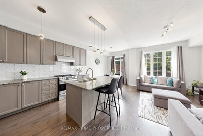 11 Keenlyside Lane • Ajax, ON photo 4