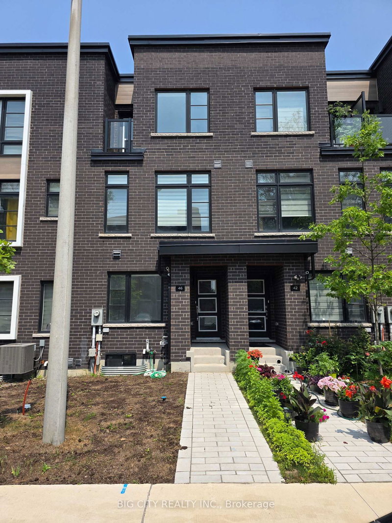 46 Akil Thomas Gardens S