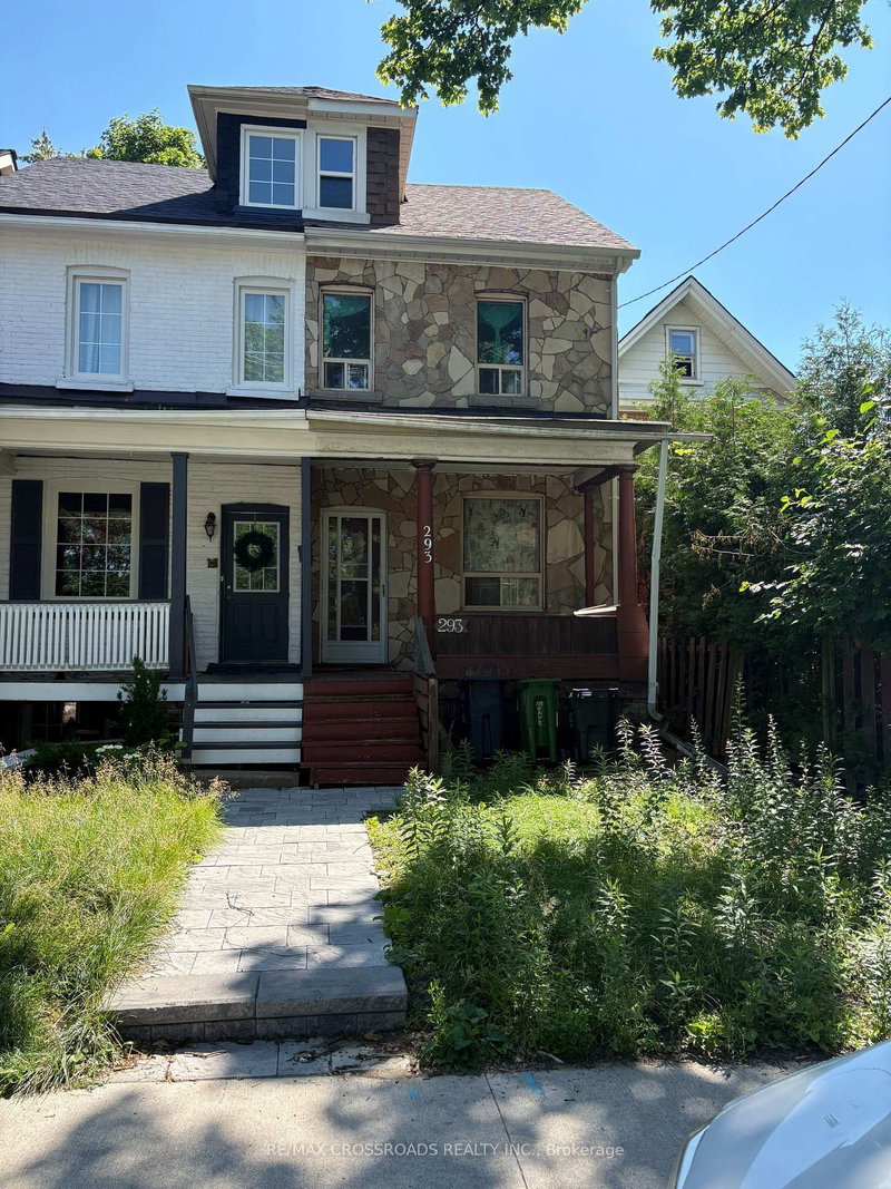 293 Pape Avenue