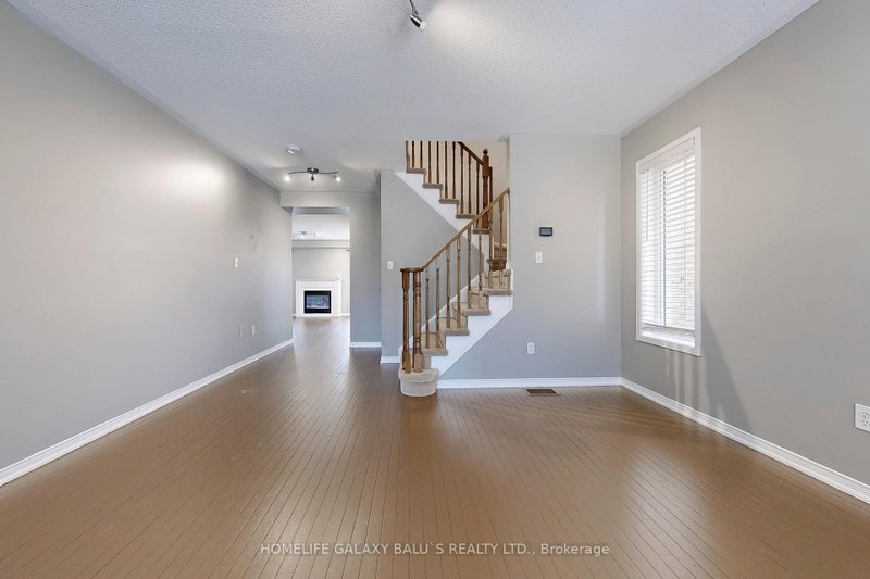 68 Mcnicol Ajax,ON L1Z 1Y8 — Photo 15