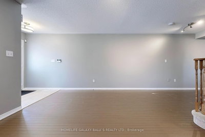 68 Mcnicol Ajax,ON L1Z 1Y8 — Photo 16