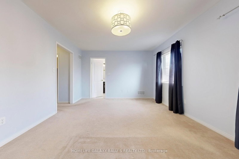 68 Mcnicol Ajax,ON L1Z 1Y8 — Photo 19