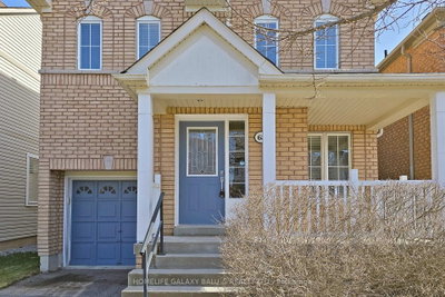 68 Mcnicol Ajax,ON L1Z 1Y8 — Photo 2
