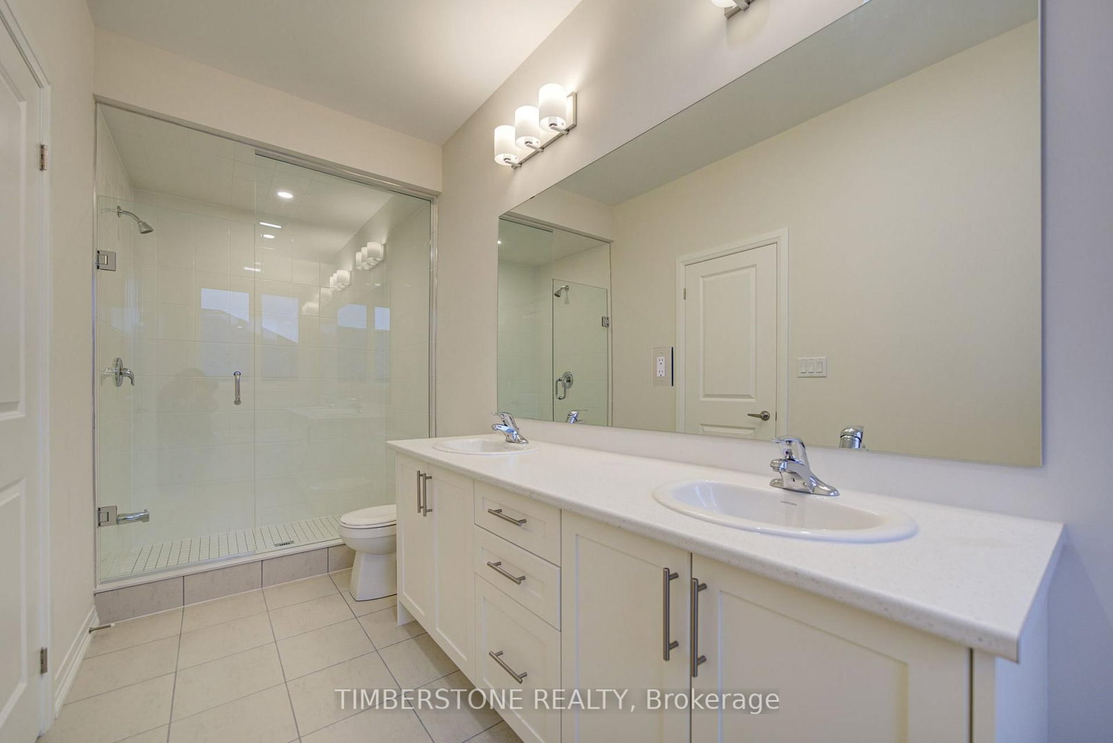 2907 Nakina Street • Pickering, ON photo 39