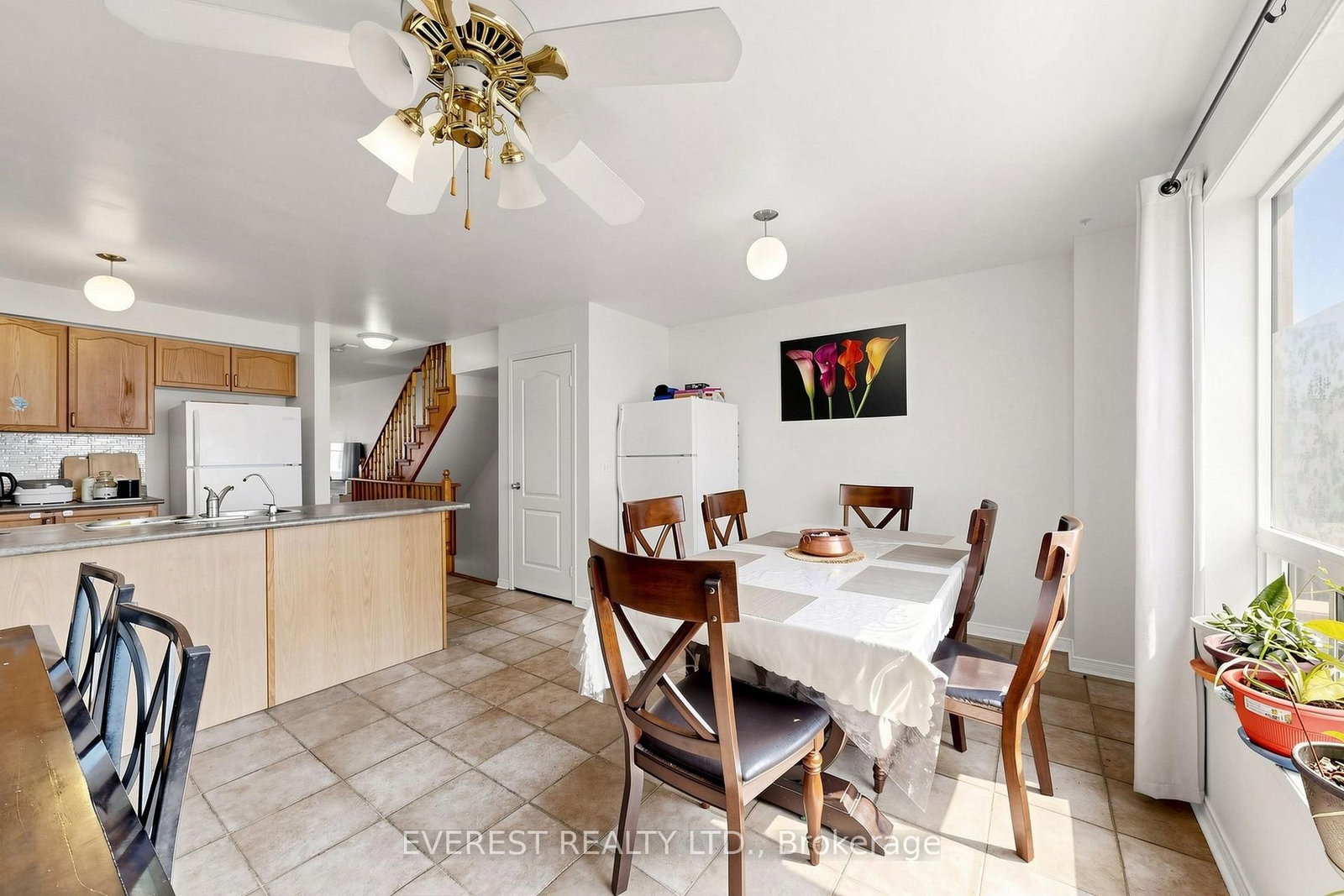 121 Jenkinson Way • Toronto, ON photo 9