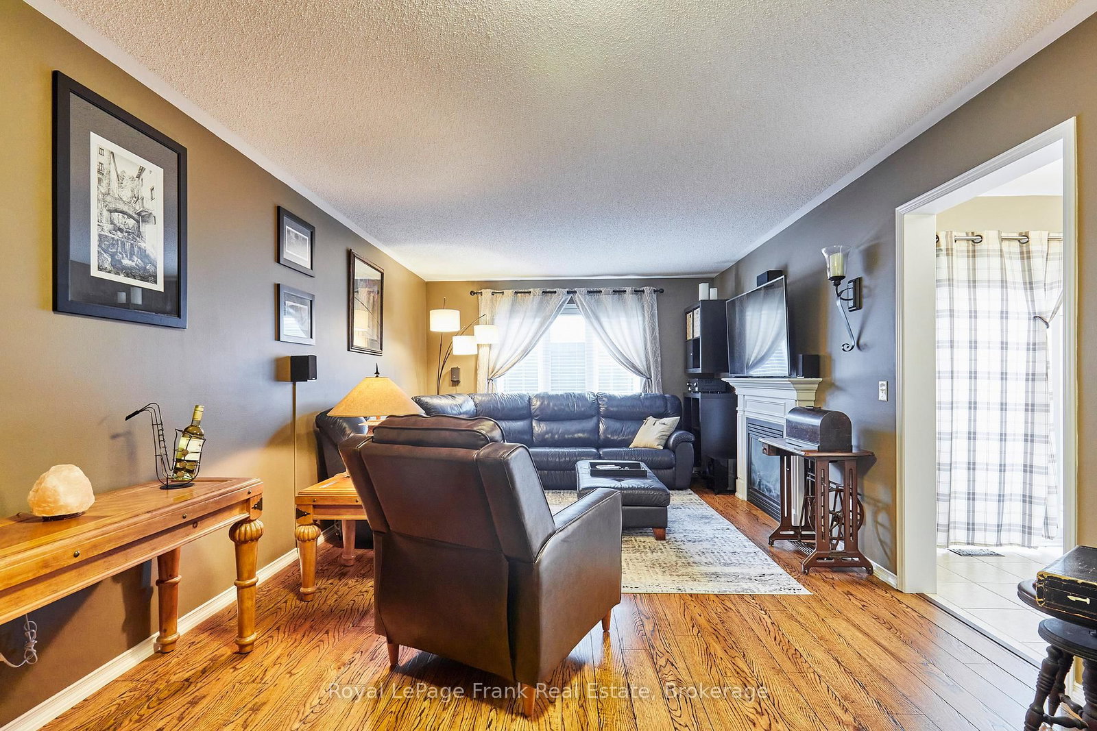 10 Lander Crescent • Clarington, ON photo 19