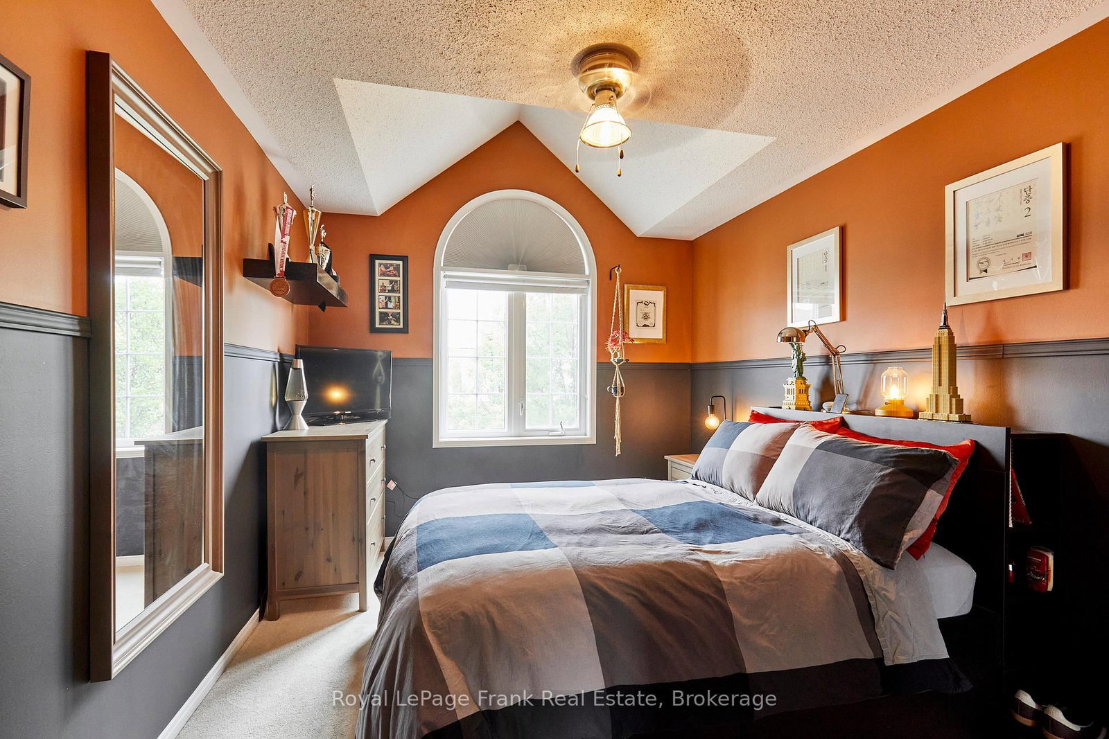 10 Lander Crescent • Clarington, ON photo 28