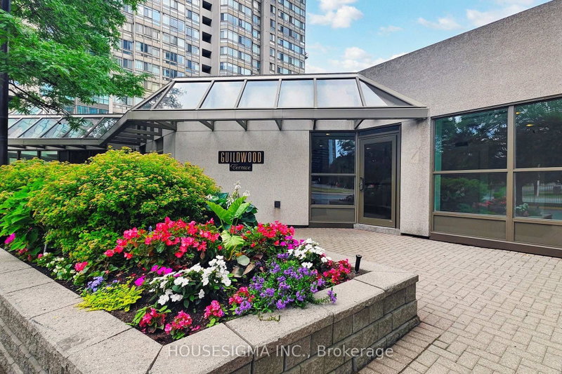 401 - 3231 Eglinton Avenue E