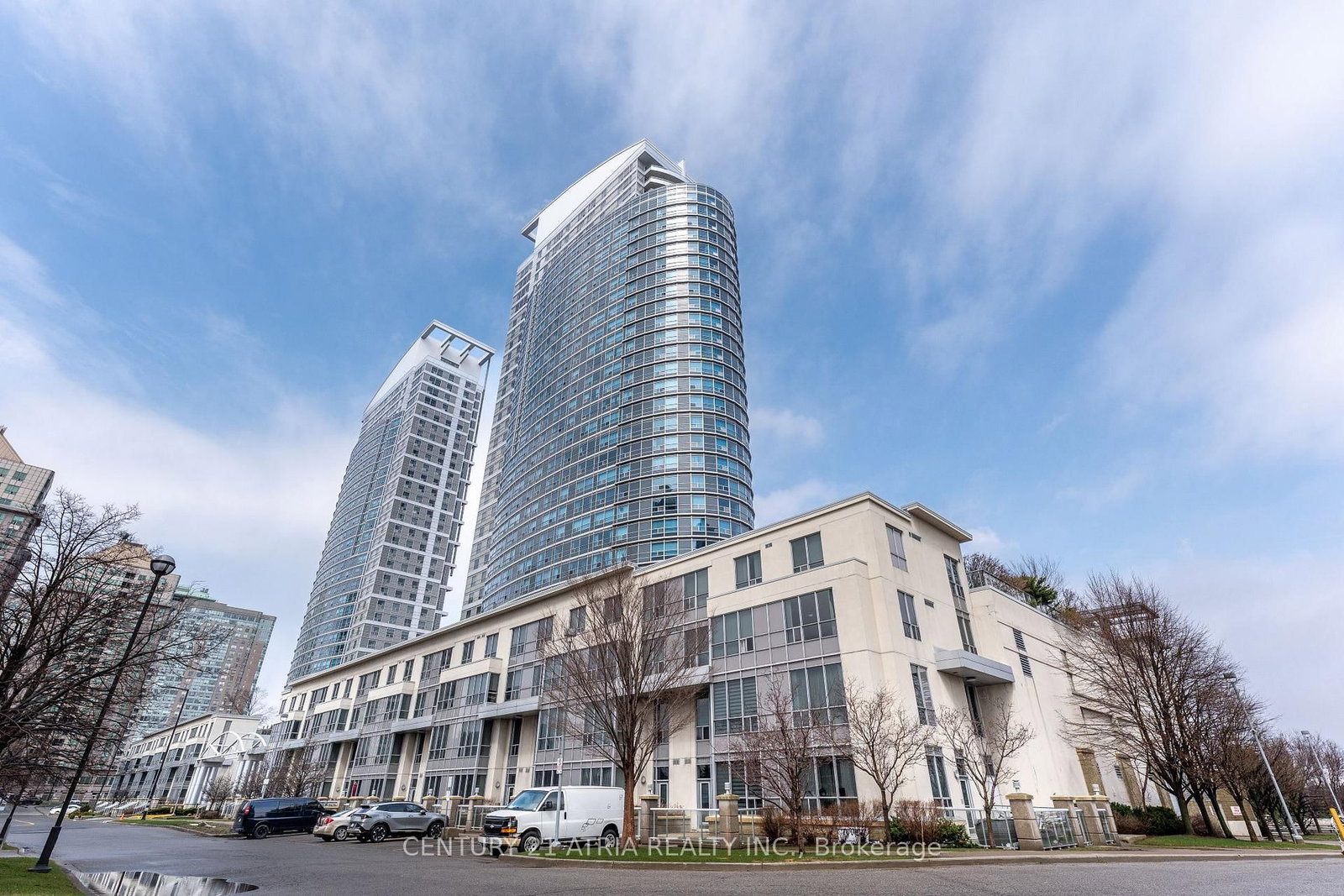 3112-38 Lee Centre Drive, Toronto, ON