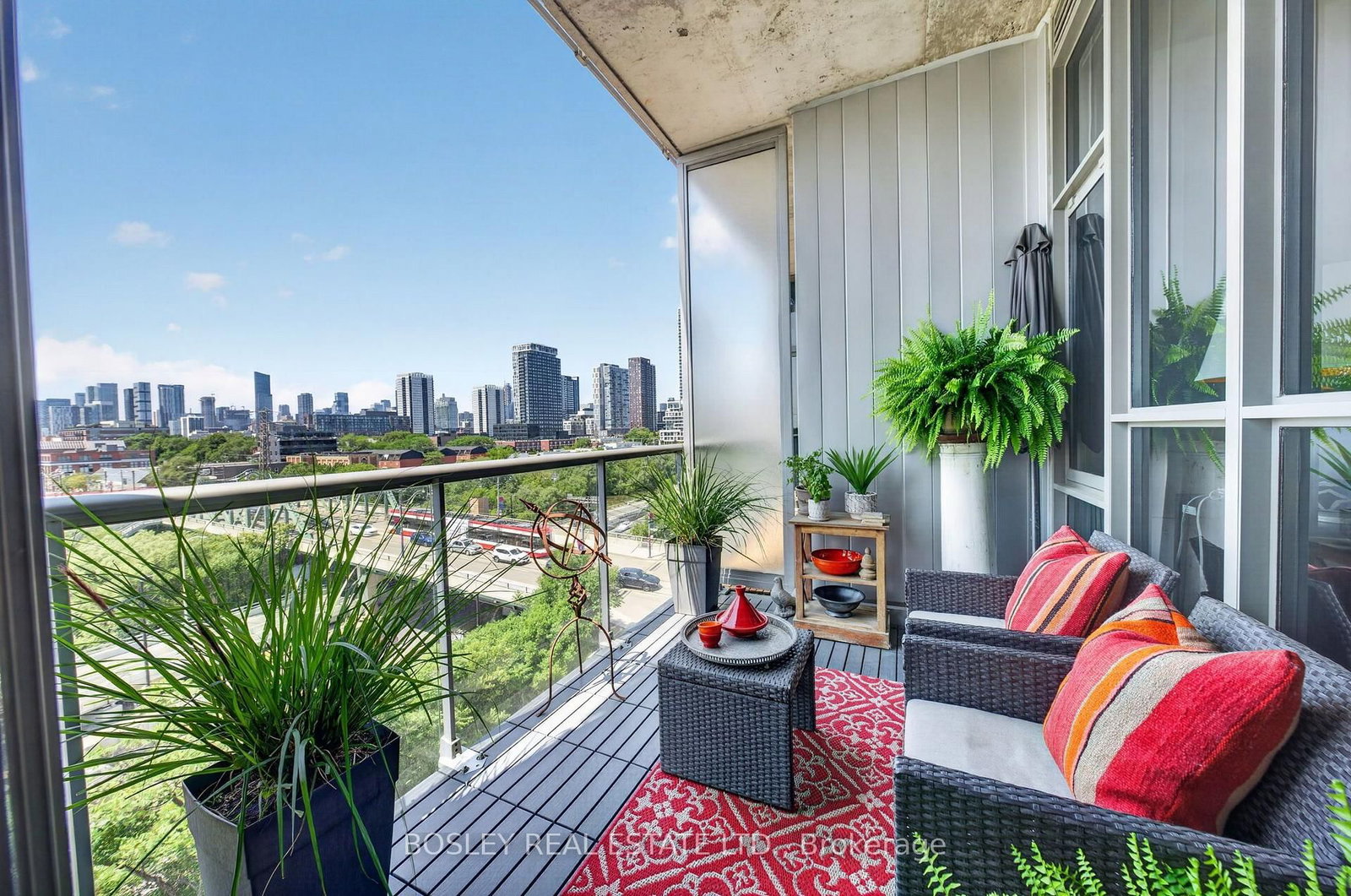 625 E Queen Street • #505 • Toronto, ON photo 9