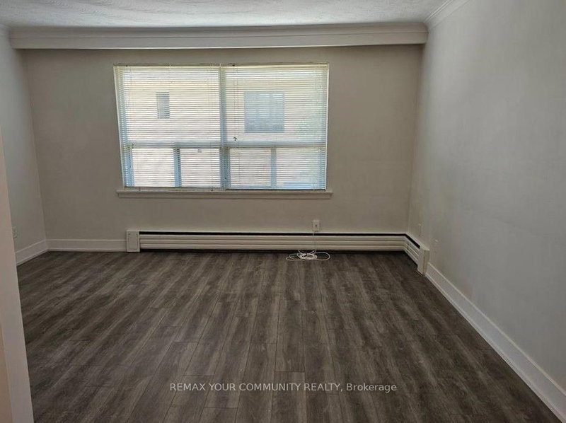 5 - 423 Pharmacy Avenue