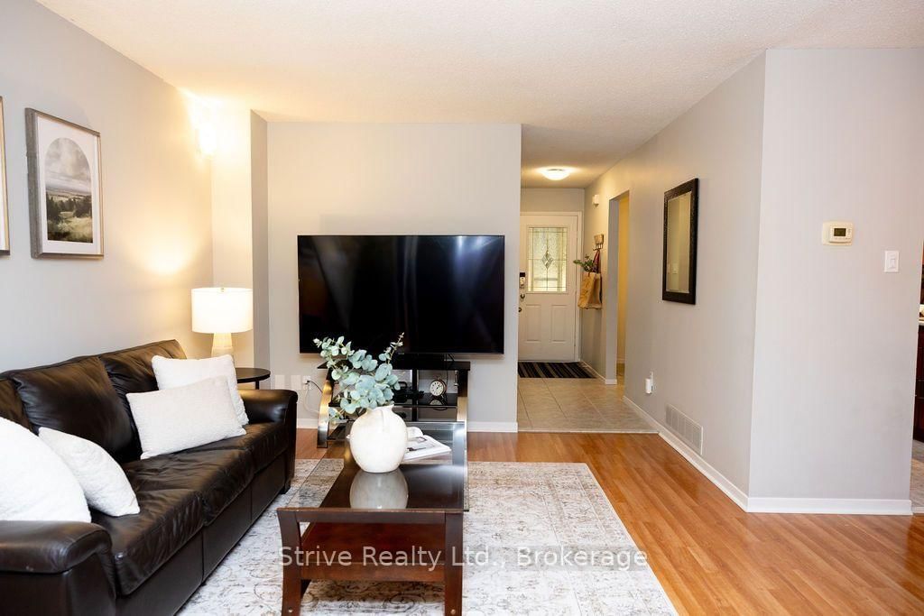 54 Deverill Crescent • Ajax, ON photo 5