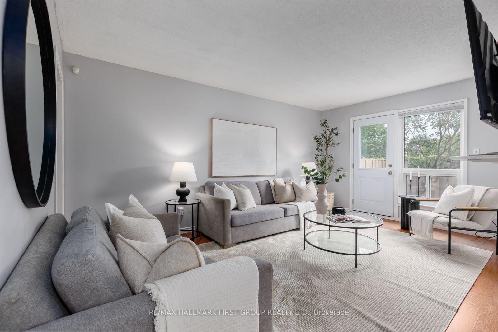 1300 Oxford Street • #45 • Oshawa, ON photo 3
